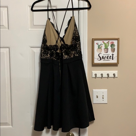 Black and Nude Francesca’s Formal Dress - Picture 2 of 5